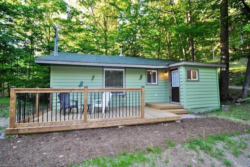 Вилла Muskoka Manor Dwight Экстерьер фото